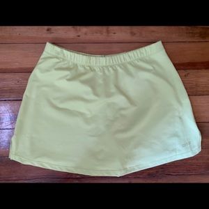 Women’s Avia tennis running skort Large